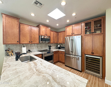 7222 E Gainey Ranch Road - Photo Thumbnail 5