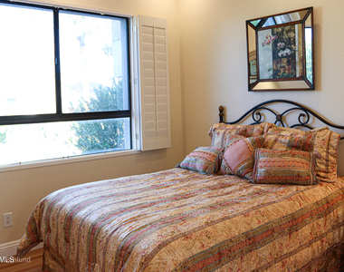 7222 E Gainey Ranch Road - Photo Thumbnail 37