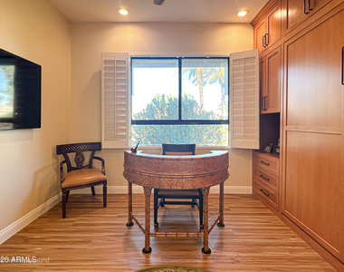7222 E Gainey Ranch Road - Photo Thumbnail 29