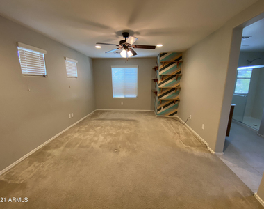 7363 W Cambridge Avenue - Photo Thumbnail 8