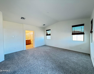 2372 E Dust Devil Drive - Photo Thumbnail 5