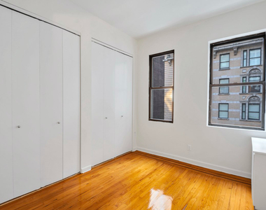 Madison Avenue - Photo Thumbnail 5
