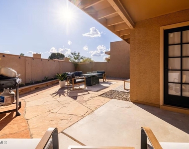 9073 E Evans Drive - Photo Thumbnail 17