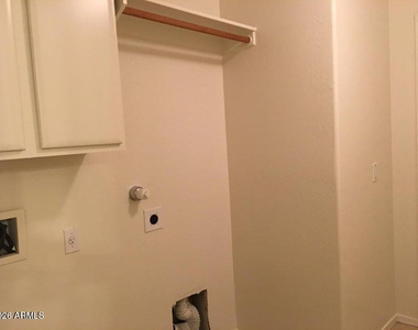 25214 W Clanton Avenue - Photo Thumbnail 16