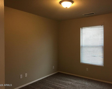 25214 W Clanton Avenue - Photo Thumbnail 14