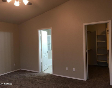 25214 W Clanton Avenue - Photo Thumbnail 8