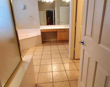 11064 E Oberlin Way - Photo Thumbnail 26