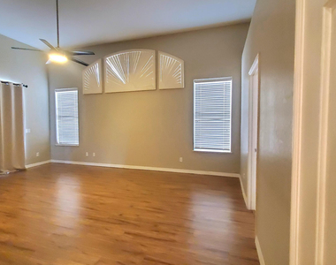 11064 E Oberlin Way - Photo Thumbnail 23