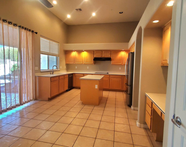 11064 E Oberlin Way - Photo Thumbnail 6