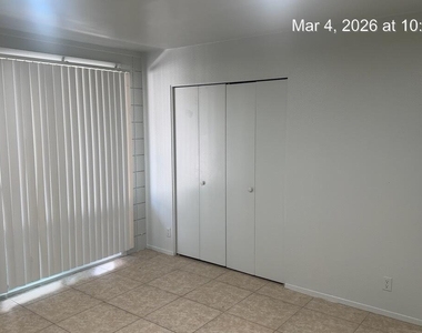 2026 W Cactus Road - Photo Thumbnail 5