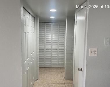 2026 W Cactus Road - Photo Thumbnail 8