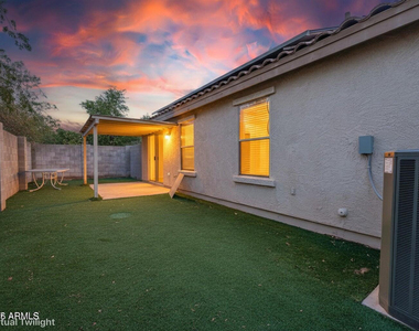 1042 S Clancy Circle - Photo Thumbnail 2