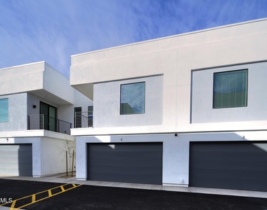 1349 W Osborn Road - Photo Thumbnail 27