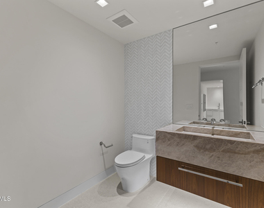 6587 N Palmeraie Boulevard - Photo Thumbnail 13