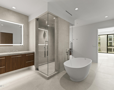 6587 N Palmeraie Boulevard - Photo Thumbnail 18