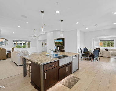 3621 N Kachina Lane - Photo Thumbnail 11