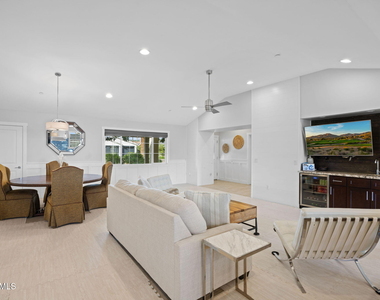 3621 N Kachina Lane - Photo Thumbnail 6