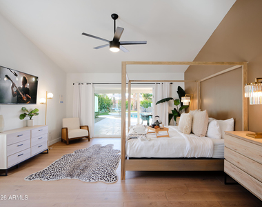 15218 N 61st Street - Photo Thumbnail 26