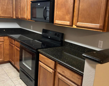8787 E Mountain View Road - Photo Thumbnail 16