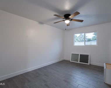 536 W 18th Street - Photo Thumbnail 32