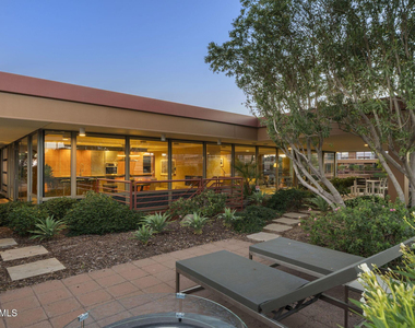 7167 E Rancho Vista Drive - Photo Thumbnail 34