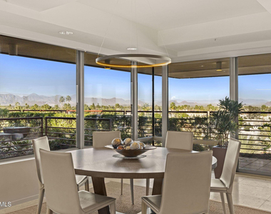 7167 E Rancho Vista Drive - Photo Thumbnail 9