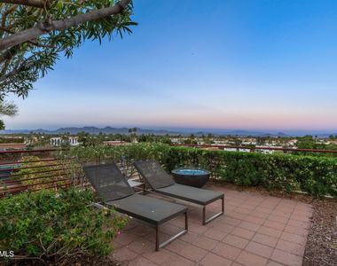 7167 E Rancho Vista Drive - Photo Thumbnail 35