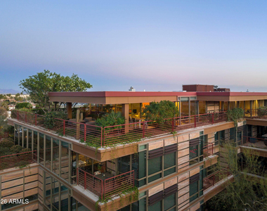 7167 E Rancho Vista Drive - Photo Thumbnail 40