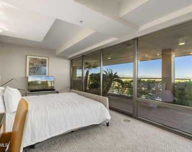 7167 E Rancho Vista Drive - Photo Thumbnail 20