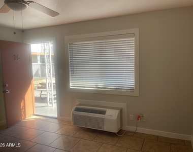 4130 N 12th Street - Photo Thumbnail 5