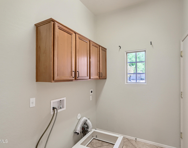 35006 N 27th Avenue - Photo Thumbnail 20