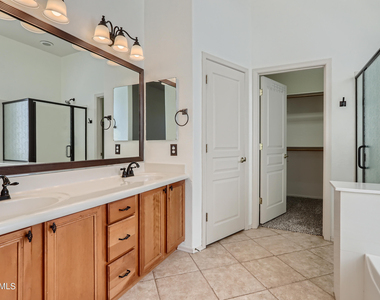 35006 N 27th Avenue - Photo Thumbnail 15