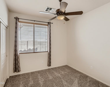 35006 N 27th Avenue - Photo Thumbnail 17