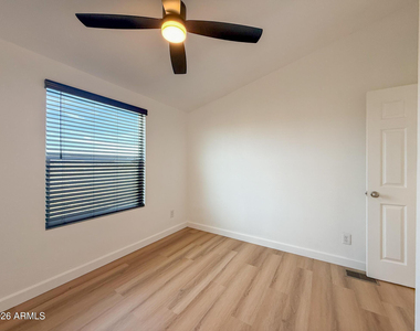 51880 N Gold Plains Road - Photo Thumbnail 16