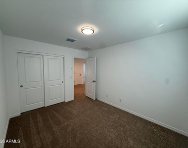 14668 W Soft Wind Drive - Photo Thumbnail 13