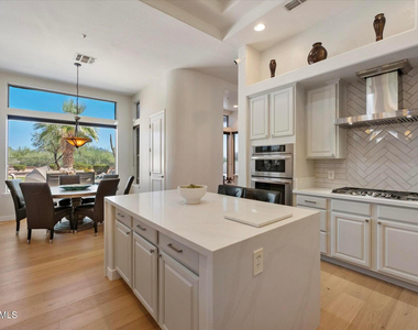 22073 N 79th Place - Photo Thumbnail 4