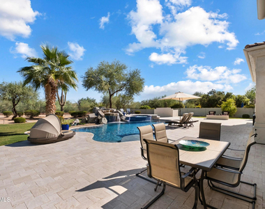 22073 N 79th Place - Photo Thumbnail 8