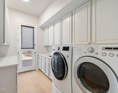 22073 N 79th Place - Photo Thumbnail 21