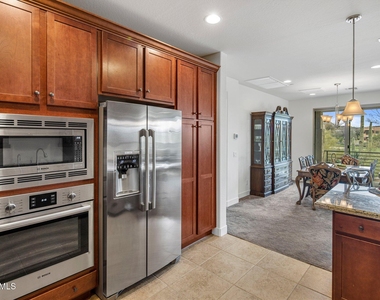 10260 E White Feather Lane - Photo Thumbnail 3