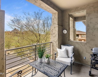 10260 E White Feather Lane - Photo Thumbnail 17