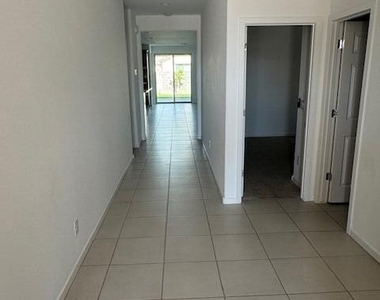 12430 W Levi Drive - Photo Thumbnail 1