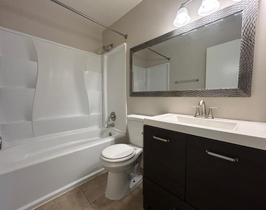 859 S Extension Road - Photo Thumbnail 33