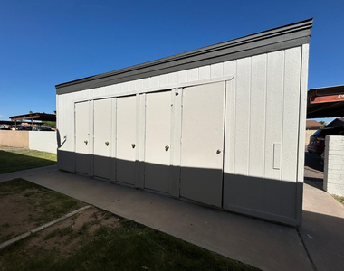 859 S Extension Road - Photo Thumbnail 7