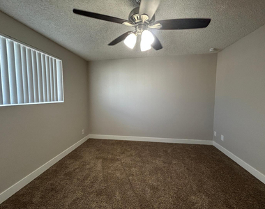 859 S Extension Road - Photo Thumbnail 20