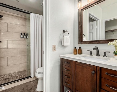 1825 W Ray Road - Photo Thumbnail 19