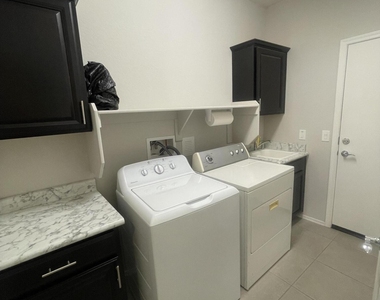 5728 W Autumn Vista Way - Photo Thumbnail 18