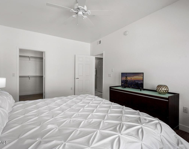 20121 N 76th Street - Photo Thumbnail 19