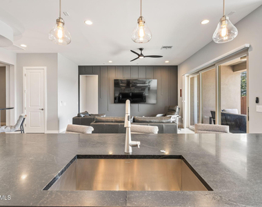 22226 N 28th Street - Photo Thumbnail 18