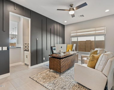 22226 N 28th Street - Photo Thumbnail 7