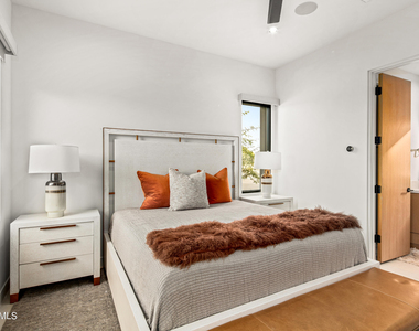 37200 N Cave Creek Road - Photo Thumbnail 27